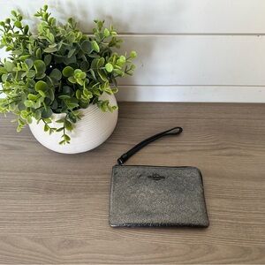 Coach Metallic Signature Wristlet - Silver Gray